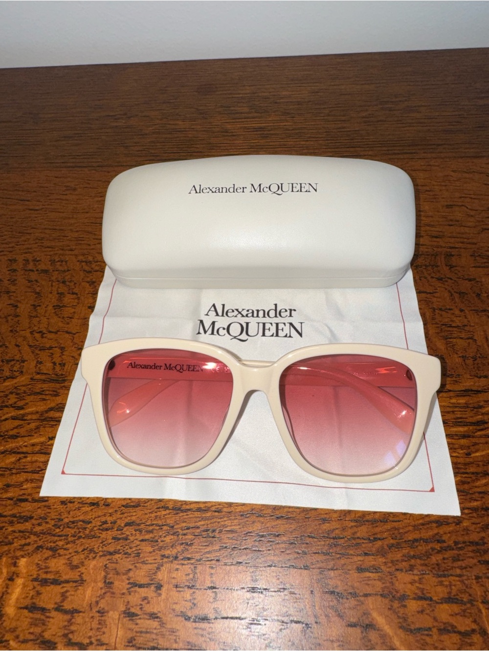 NWOT Alexander McQueen White/Cream Sunglasses with Pink Gradient Lenses